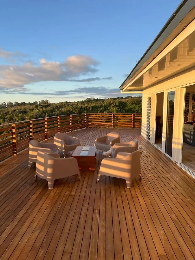 Puunui Lodge Vairao