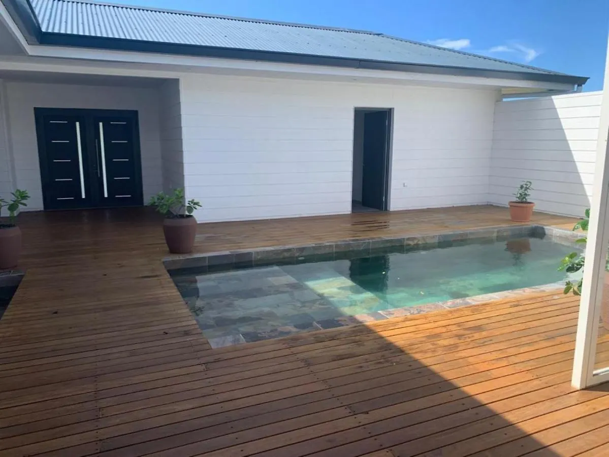 Puunui Lodge Vairao بولينيزيا الفرنسية